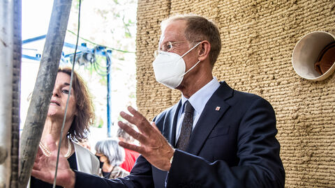 Staatsminister Wintermeyer im Gespräch