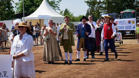 Festzug auf dem 60. Hessentag in Pfungstadt Festzug auf dem 60. Hessentag in Pfungstadt
