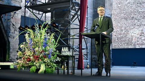 Ministerpräsident Boris Rhein hat die Bad Hersfelder Festspiele eröffnet. Ministerpräsident Boris Rhein hat die Bad Hersfelder Festspiele eröffnet.