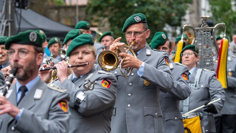 Festzug zum Abschluss des 61. Hessentags in Fritzlar Festzug zum Abschluss des 61. Hessentags in Fritzlar