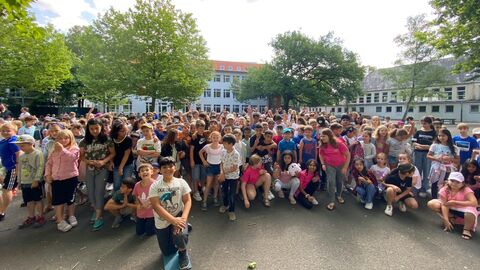 Schülerinnen und Schüler der Schiller-Schule Wiesbaden