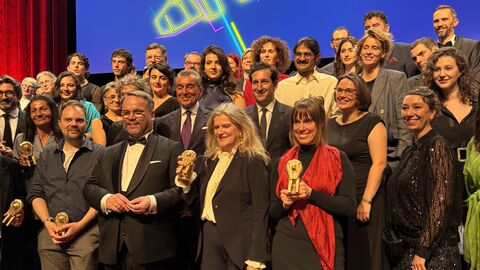 Minister Gremmels mit den Preisträgerinnen und Preisträgern des Hessischen Film- und Kinopreises 2024. Minister Gremmels mit den Preisträgerinnen und Preisträgern